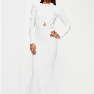 Missguided Long Sleeve Backless Maxi Dress